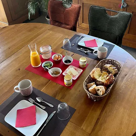 Alojamento de Acomodação e Pequeno-almoço La De Seraphine 3*